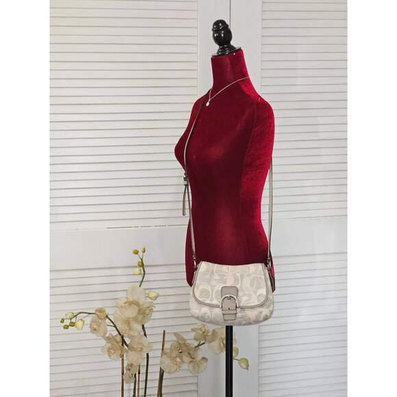 Coach Women's Grey Linen Soho Optic Pleated Flap Shoulder Bag Small 1945 - Picture 2 of 15